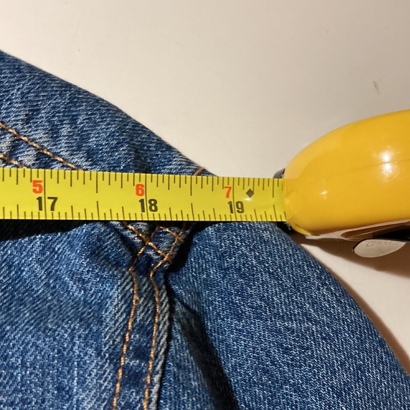 Levi’s Trucker Jacket - Picture 12 of 15